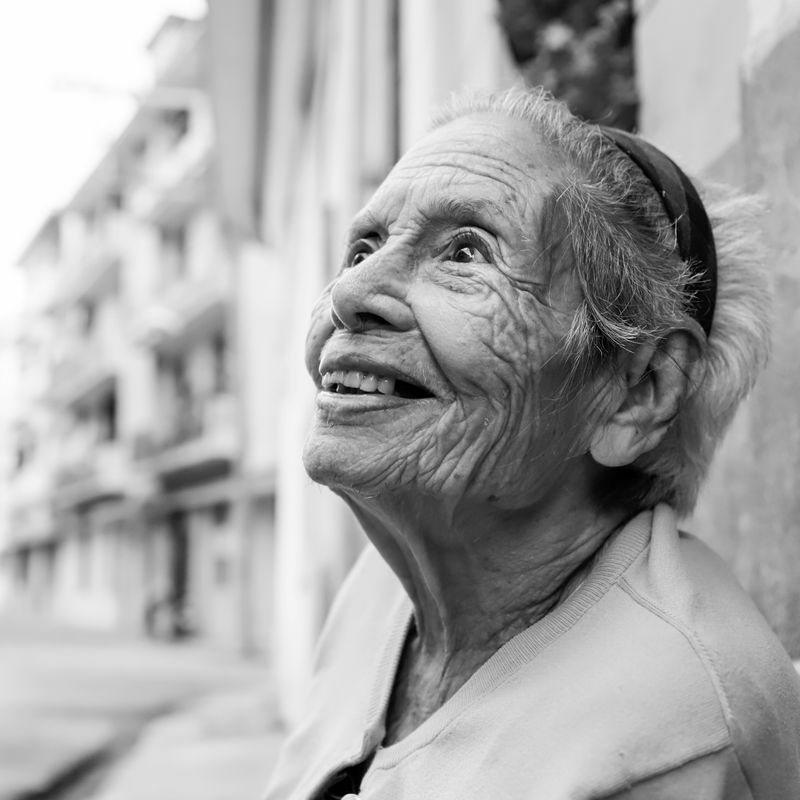 © Nicole Vittoria de Jager - Portrait of Dolores (92) - Those Engrained Memories (Havana, Cuba)