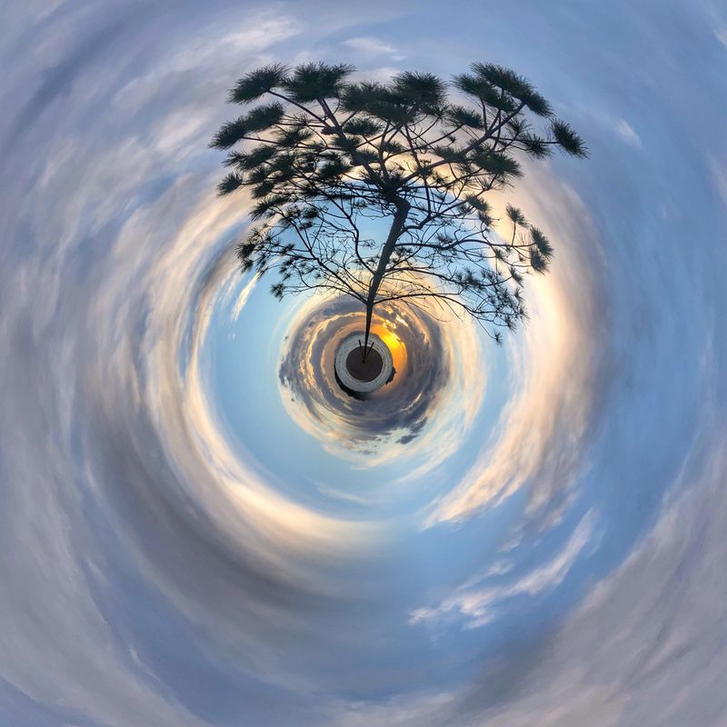 © Emmanuelle Argyropoulou - Image from the Circles of Life photography project