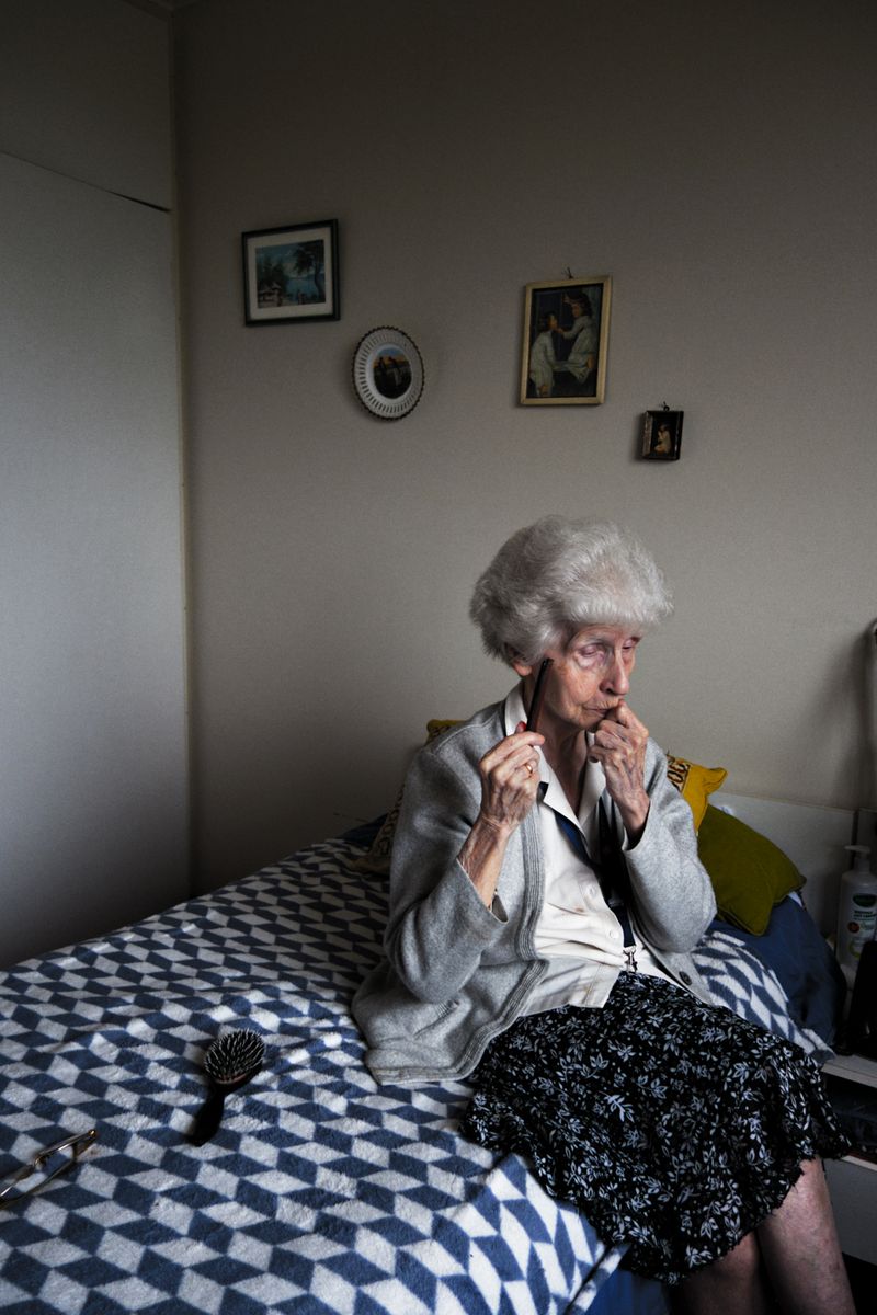 © Lionel Jusseret - Image from the Les Impatientes (The Impatient One) photography project
