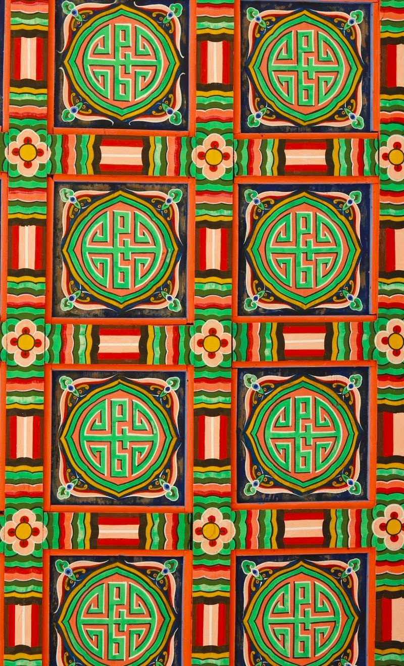 © Leila Joutet - Image from the 屋：ROOFS photography project