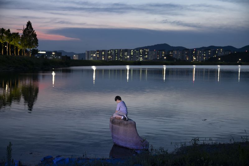 © Hyunmin Ryu - Image from the Kim Sae-Hyun photography project