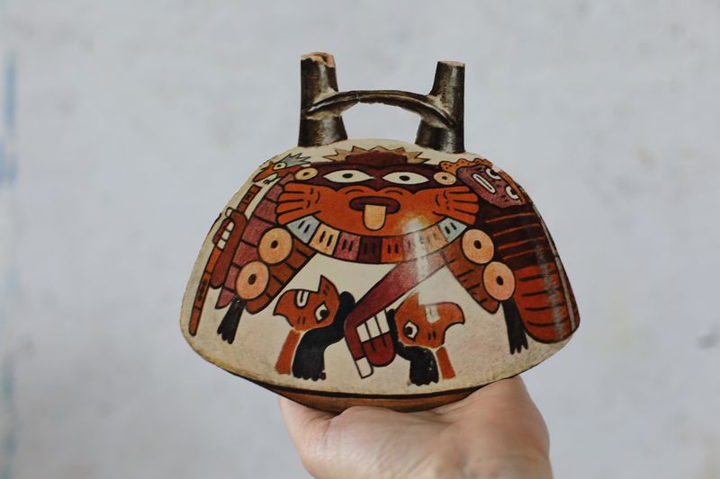 © Claudia Ruiz Gustafson - Image from the En busca de un mito (In Search of a Myth) photography project