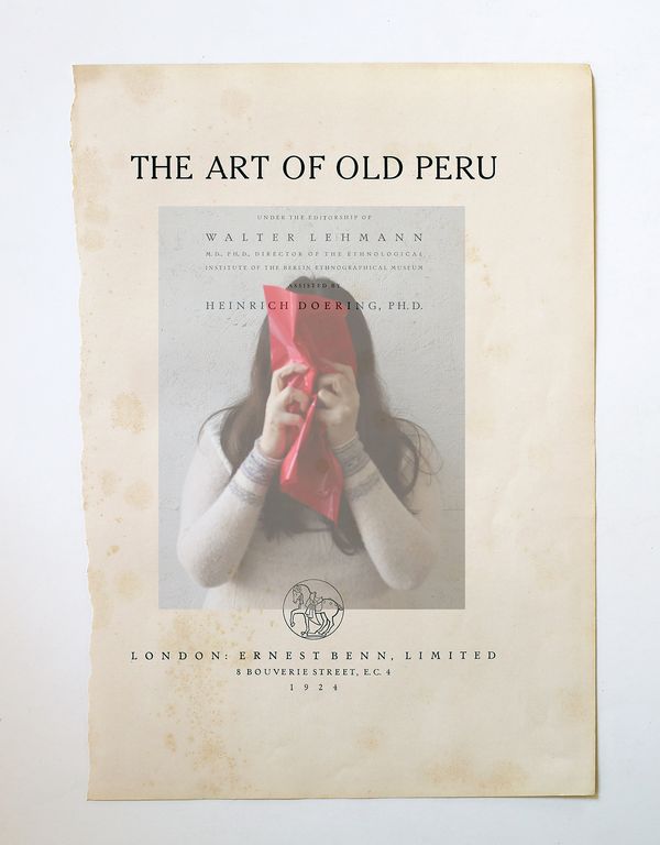 © Claudia Ruiz Gustafson - Image from the En busca de un mito (In Search of a Myth) photography project