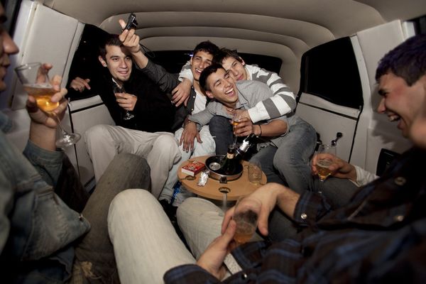 © Myriam Meloni - A group of boys celebrating the bachelor party of the young Facundo.