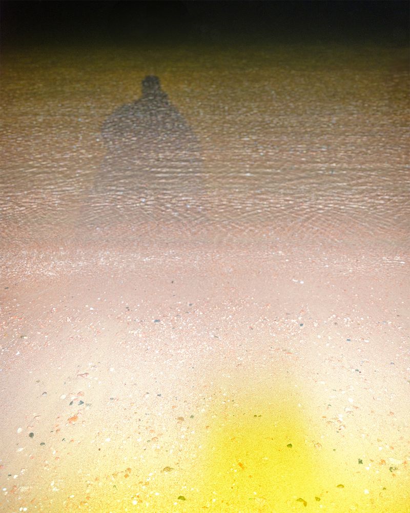 © Anton Bou - Unfastened Shadow