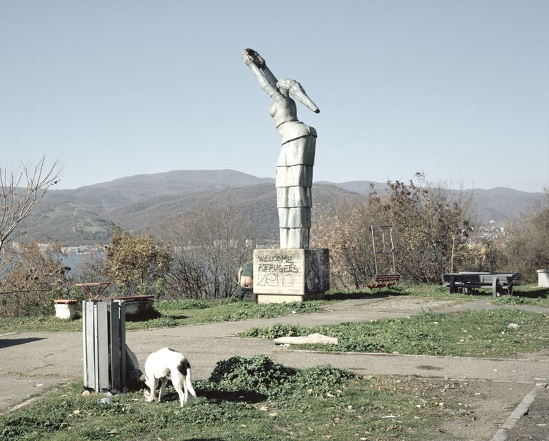 © Tommaso Rada - Romania, Orsova. A communist style monument with a wrote welcoming refugees.