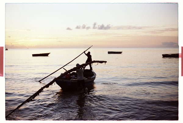 © Kelsy Macuacua - Image from the TRAÇOS DA MARÉ AZUL photography project