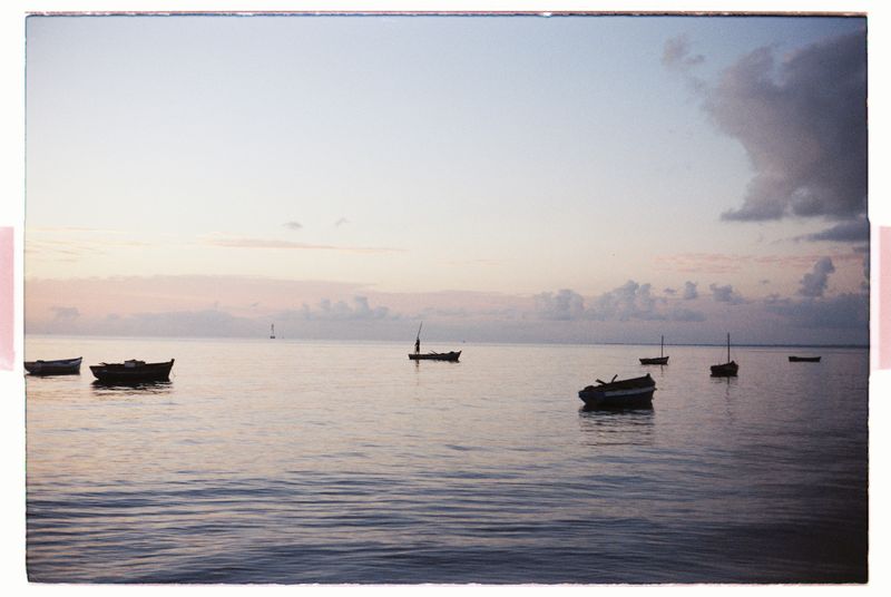 © Kelsy Macuacua - Image from the TRAÇOS DA MARÉ AZUL photography project