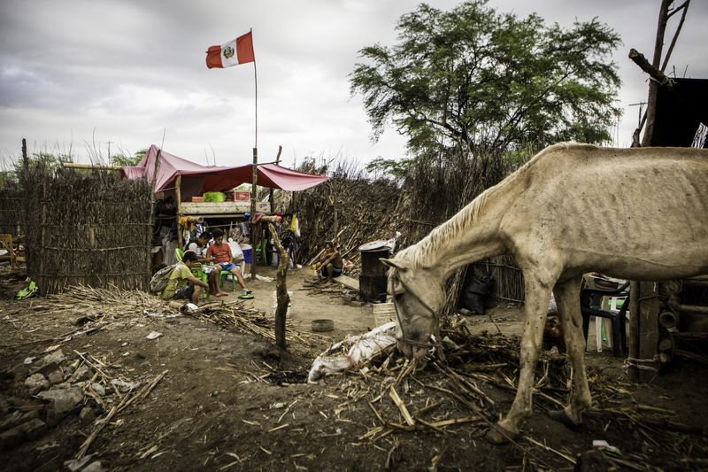 © Liz Tasa - Image from the Beneath the Río Piura photography project