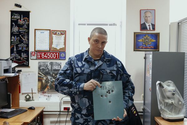 © EDUARD KORNIYENKO - Image from the Walls of Putin photography project