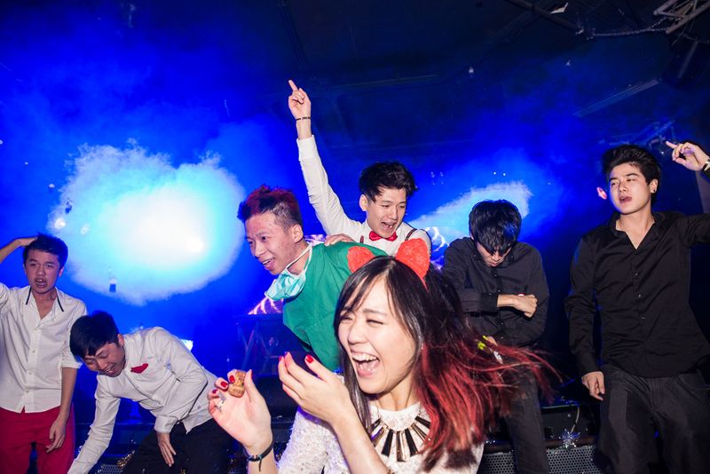 © Agnese Morganti - Rome. young revellers celebrate New Year's Eve in a club of Ciampino (Rome)