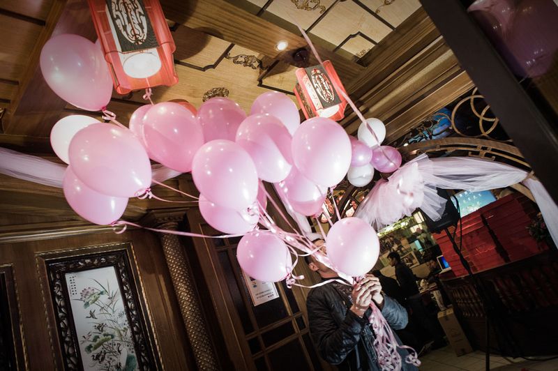 © Agnese Morganti - Prato, Pink balloons as decorations for a Chinese engagement party.