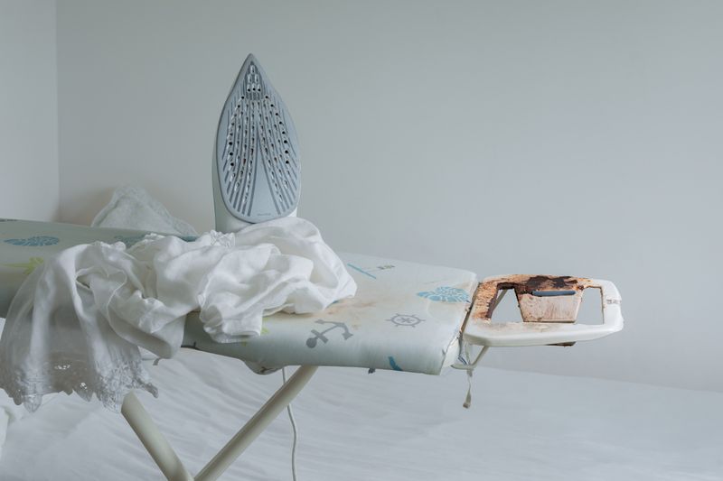 © Roxana Savin - Image from the I'll be late tonight photography project