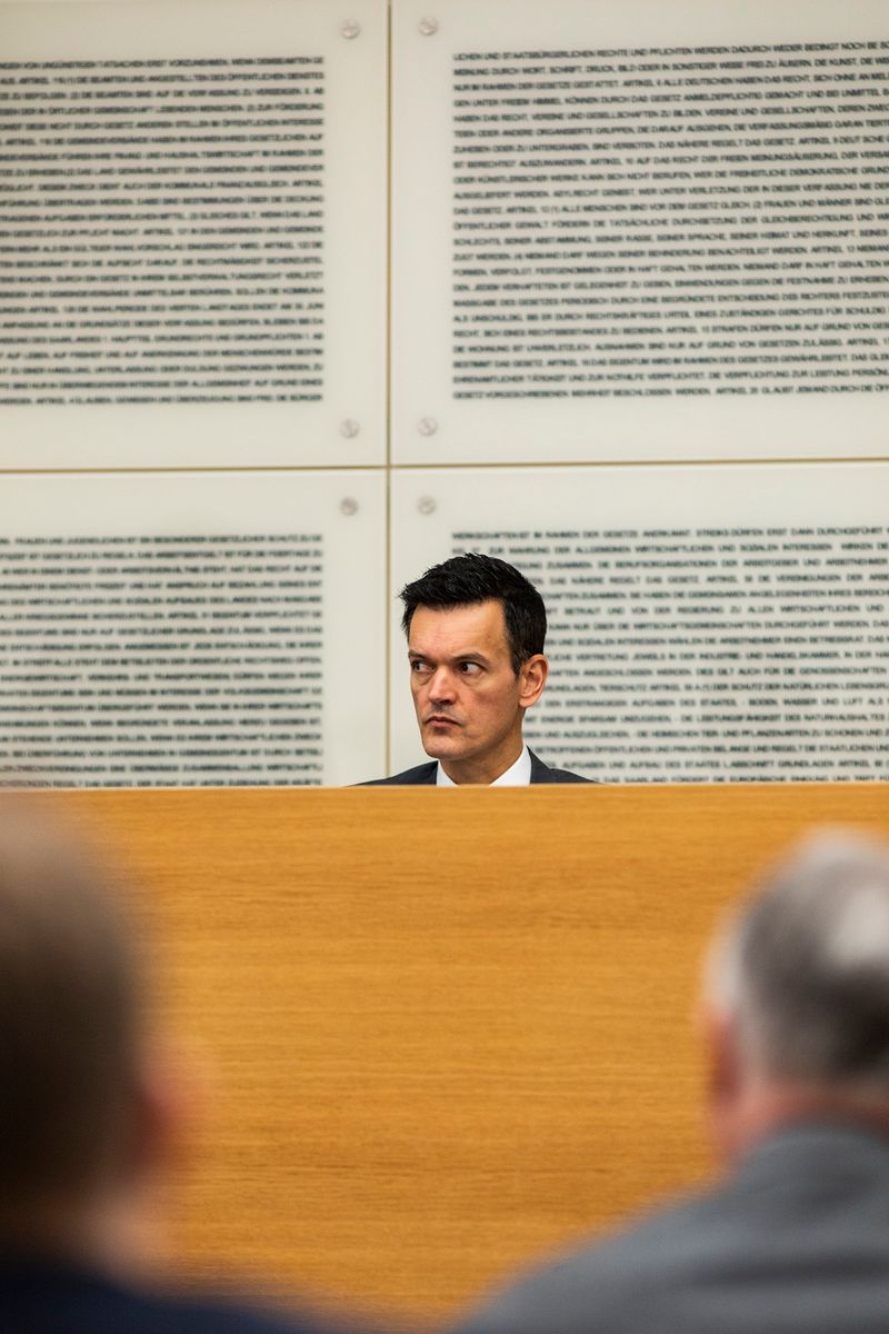 © Lukas Ratius - Secretary during the adoption of the 2019/2020 double budget in the plenary hall of the Landtag des Saarlandes