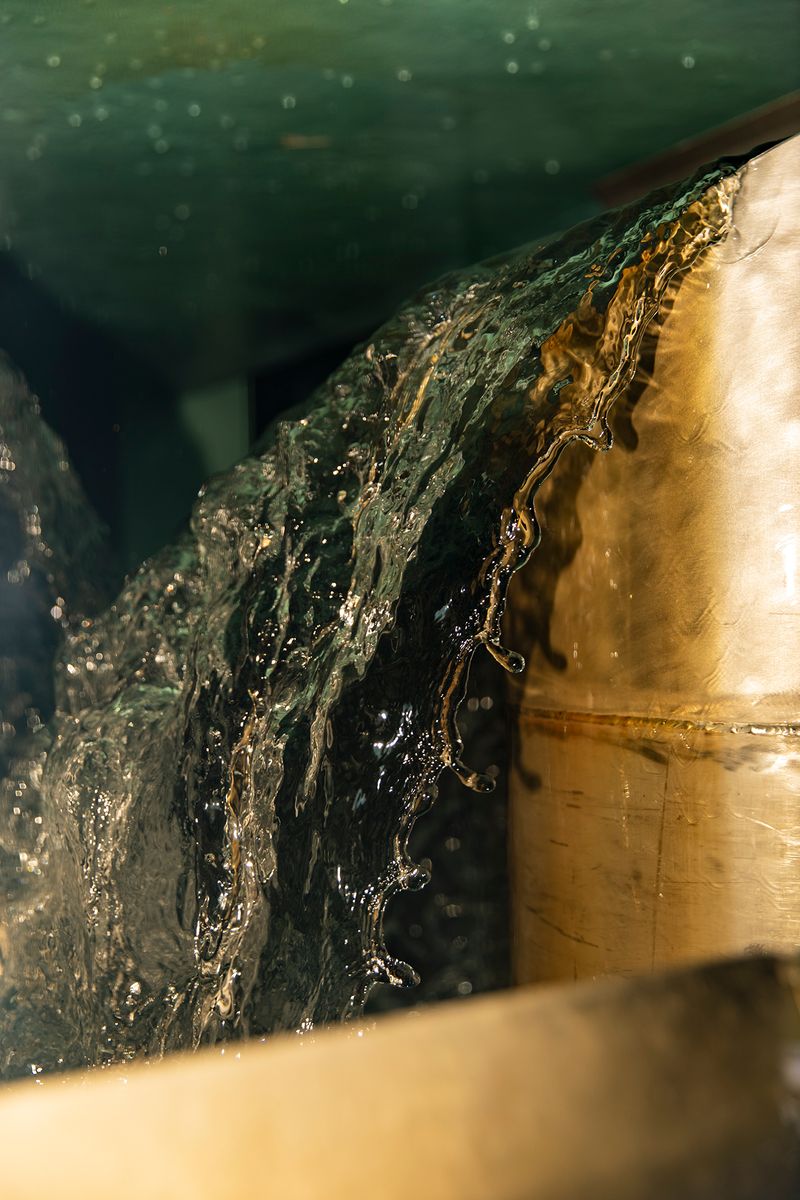 © Lukas Ratius - Filtered drinking water in the waterworks of the public utility companies Saarbrücken in St. Ingbert