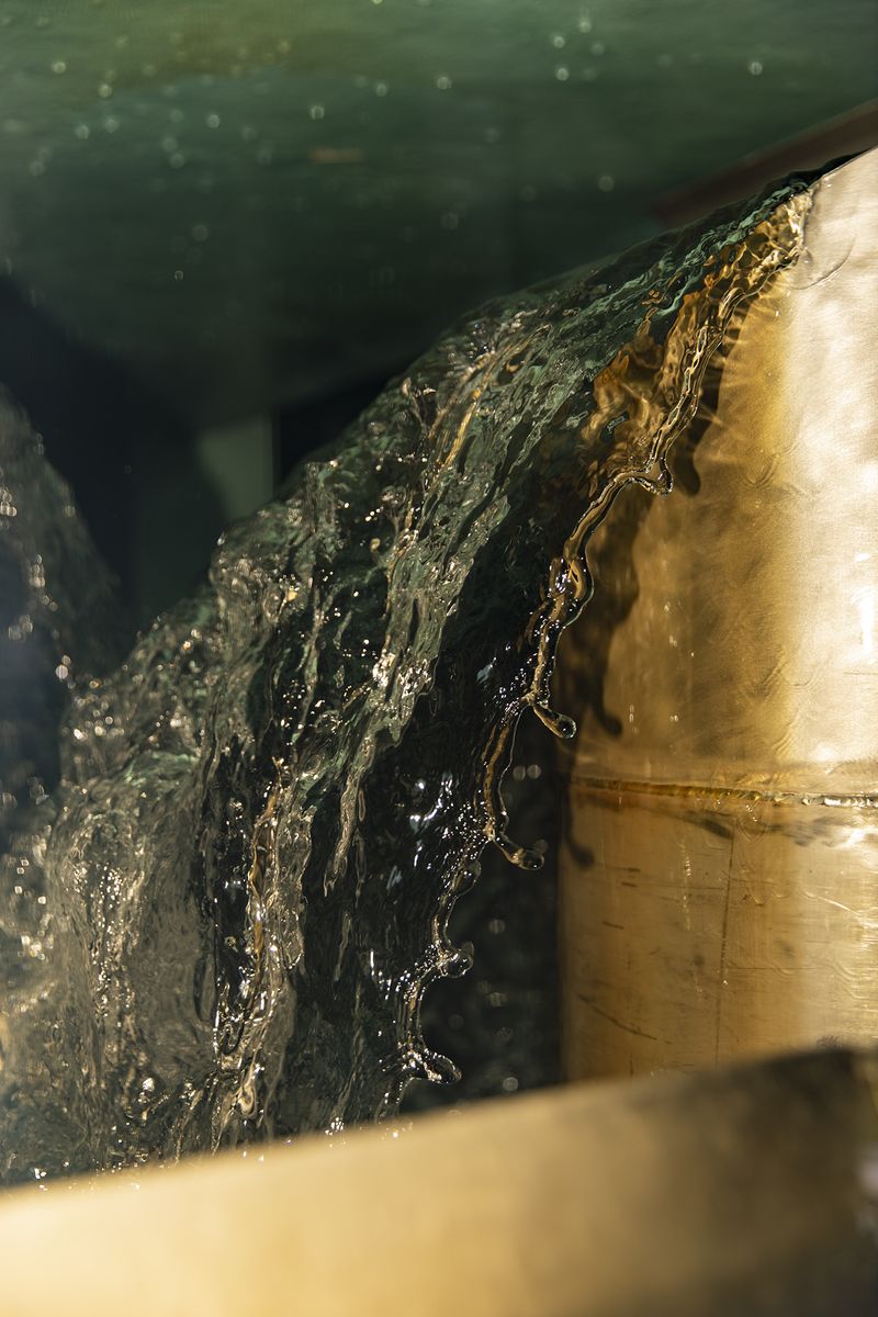 © Lukas Ratius - Filtered drinking water in the waterworks of the public utility companies Saarbrücken in St. Ingbert