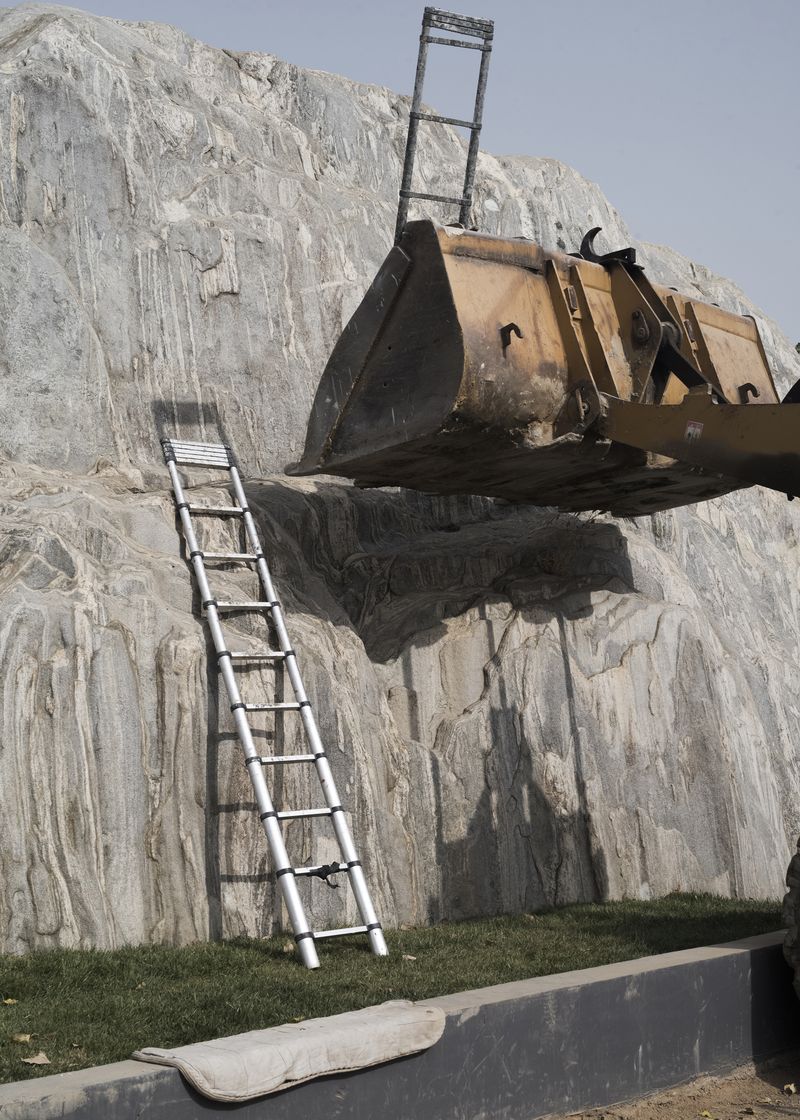 © Pang Hai - Image from the Heart Warming Rocks photography project