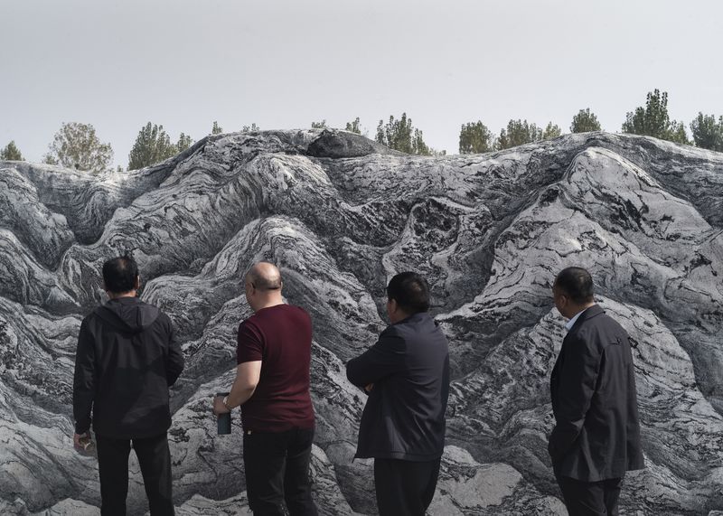 © Pang Hai - Image from the Heart Warming Rocks photography project