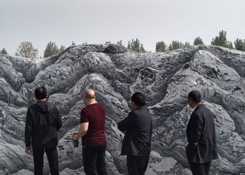 © Pang Hai - Image from the Heart Warming Rocks photography project