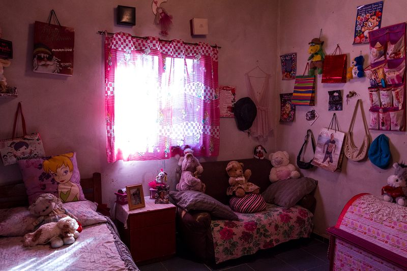 © Cecilia Antón - Image from the esclavas 2.0 photography project