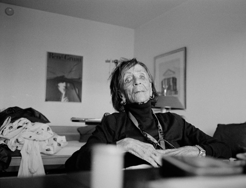 © Louisa Boeszoermeny - Image from the Coral Tangerine photography project