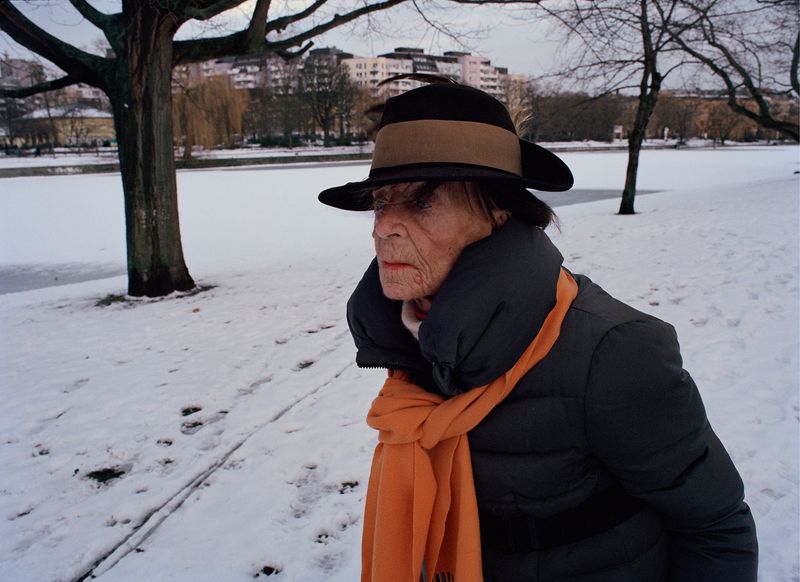 © Louisa Boeszoermeny - Image from the Coral Tangerine photography project