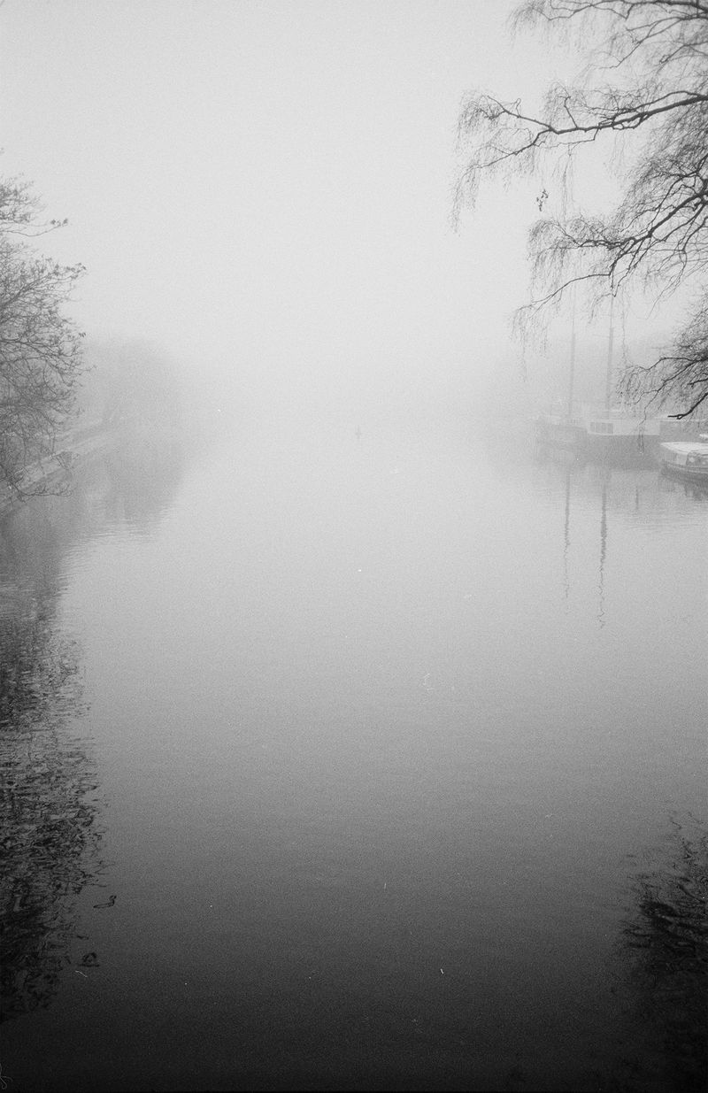 © Louisa Boeszoermeny - Image from the Coral Tangerine photography project