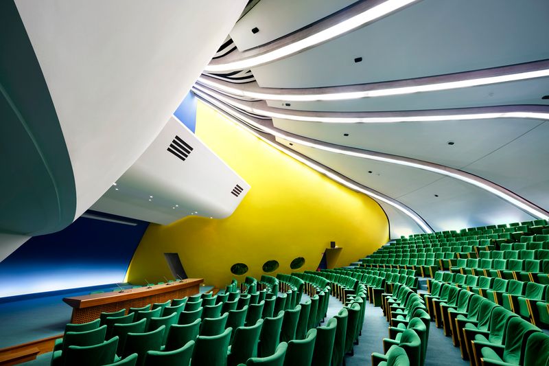 © Luca Zanier - Image from the Corridors of Power photography project