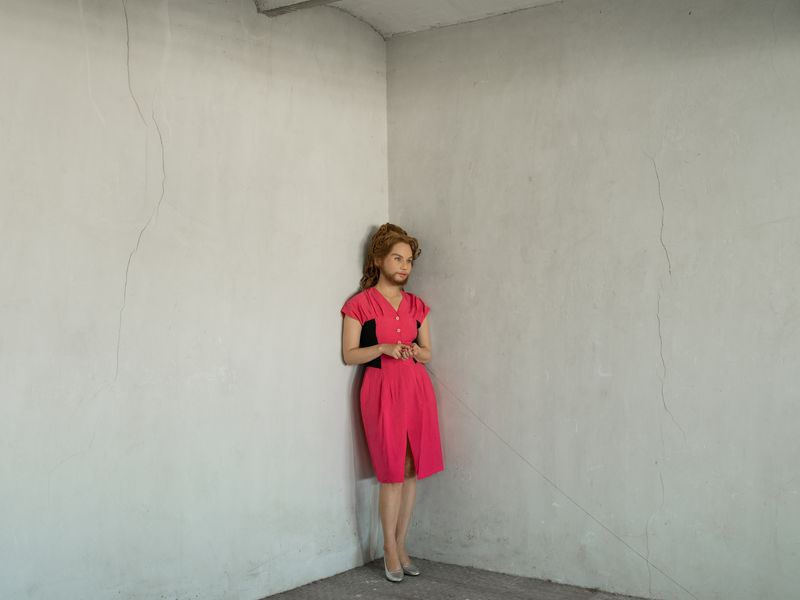 © Guia Besana - Strangely Familiar - The Fine Line