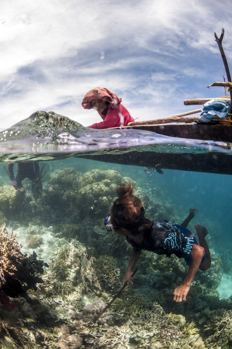 © James Morgan - Image from the Last of the Sea Nomads photography project
