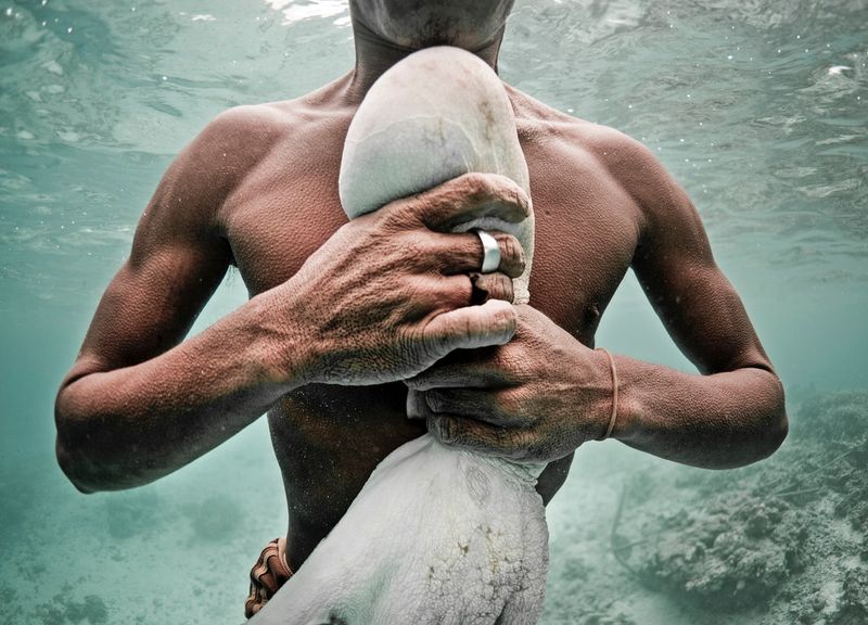 © James Morgan - Image from the Last of the Sea Nomads photography project