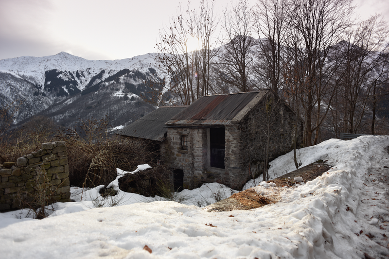 © Michele Rubino - Image from the Case di Pietra photography project