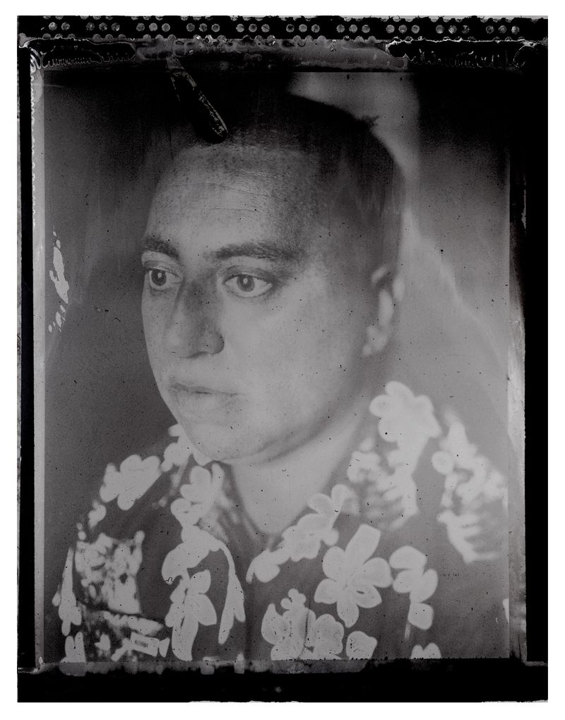 © Rhiannon Adam - Image from the Big Fence, a portrait of pitcairn island photography project