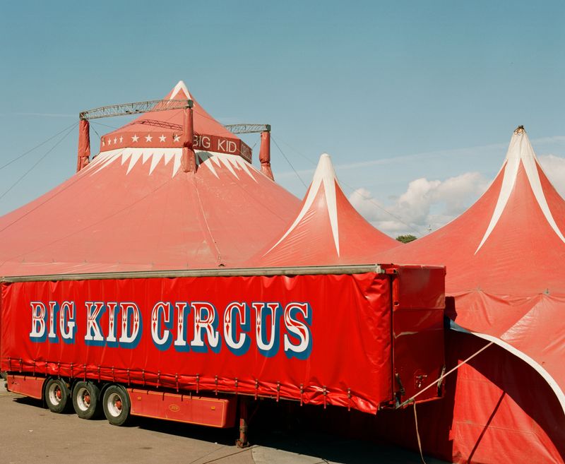 © Rhiannon Adam - Image from the Don't Push Me 'Cos I'm Close to the Edge photography project