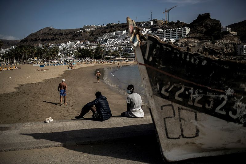 © Javier Fergo - Image from the Long Strait -Present Continuous- photography project