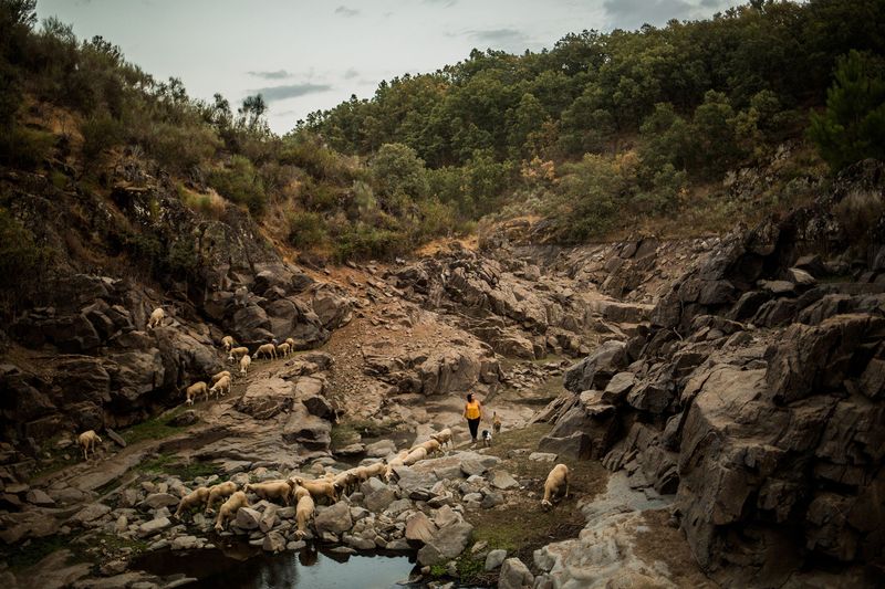 © Javier Fergo - Image from the Mugeres photography project