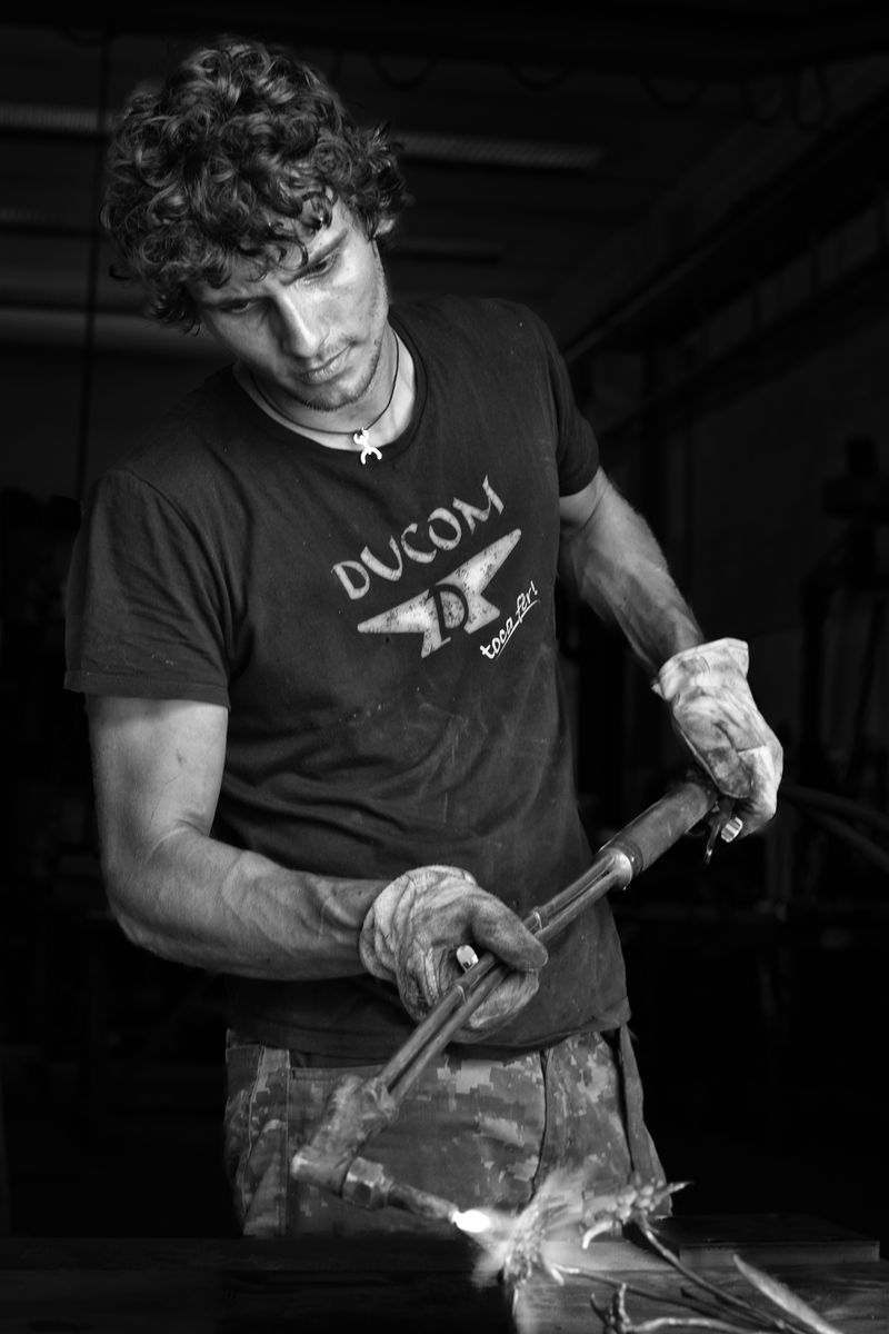 © Kip Harris - Luca Ducoli, Iron Worker, Niardo