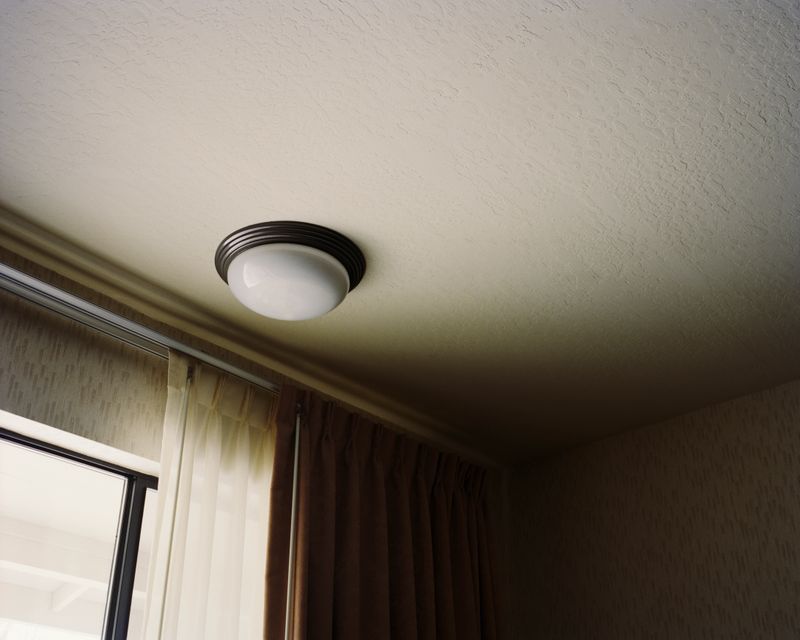 © Maya Meissner - Image from the The Cedar Lodge photography project