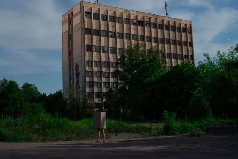 © Ihor Dudnyk - Box Man #1