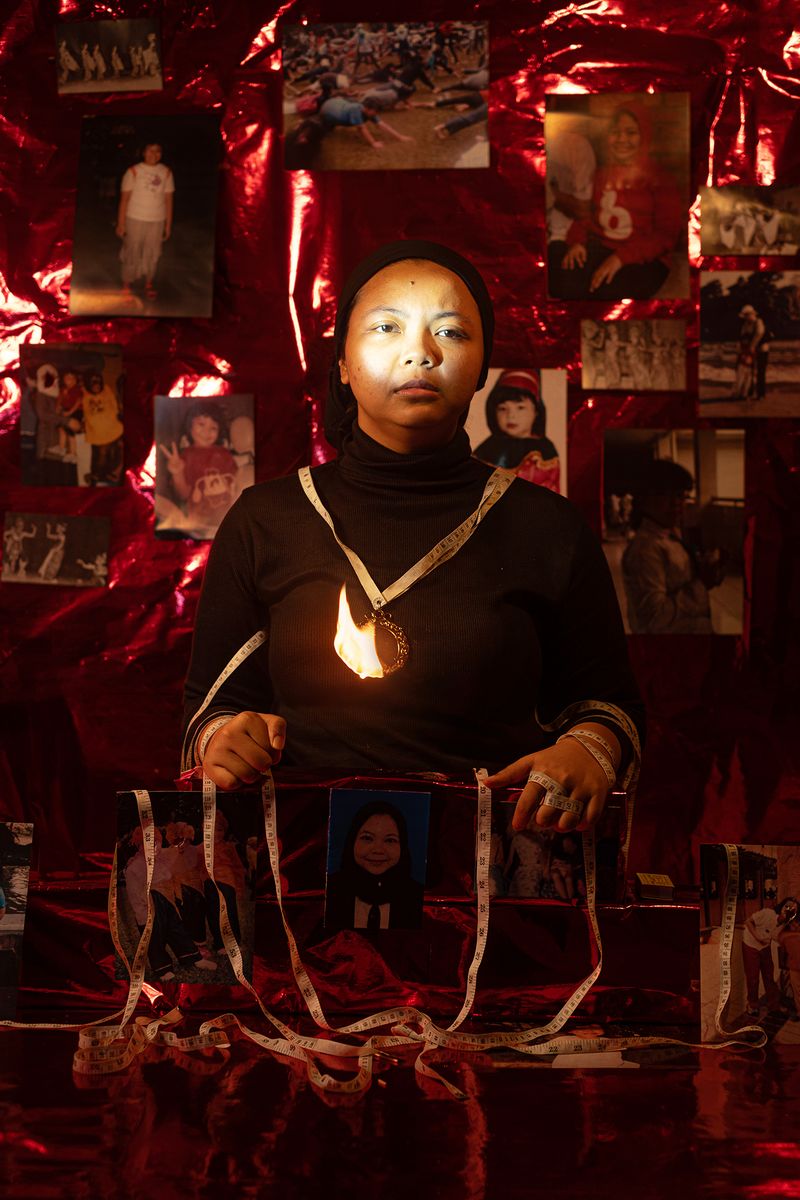 © Arjuna Asa - Image from the How Does It Feel Like to Be A Fat Person? photography project