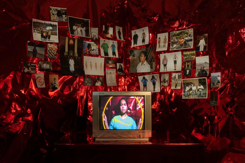 © Arjuna Asa - Image from the How Does It Feel Like to Be A Fat Person? photography project