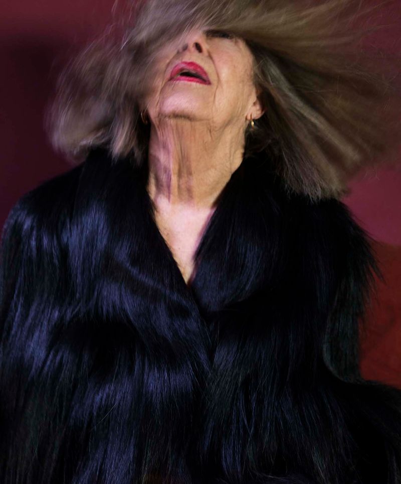 © Yvonne Steiger - Image from the Women Fur and Wood photography project