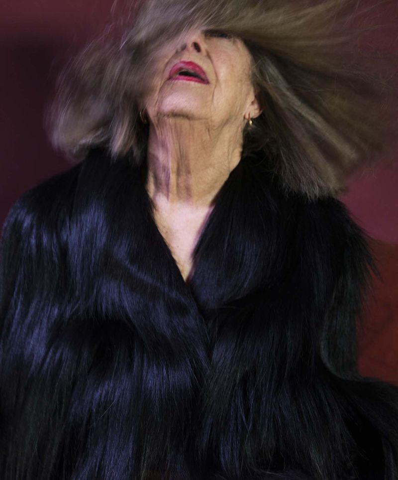 © Yvonne Steiger - Image from the Women Fur and Wood photography project