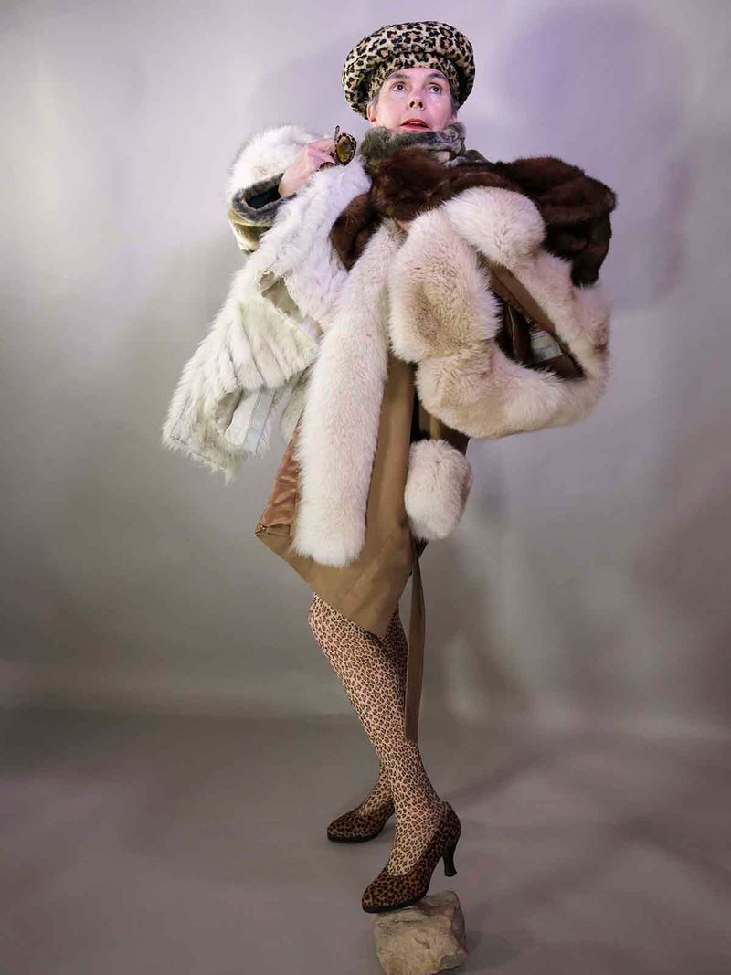 © Yvonne Steiger - Image from the Phtostory Women Wood and Fur photography project