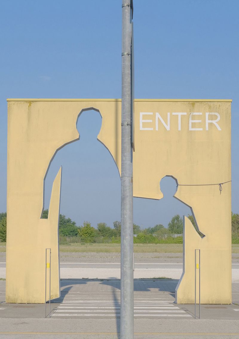 © Giulio Favotto - Image from the PATERNITY RATIO photography project