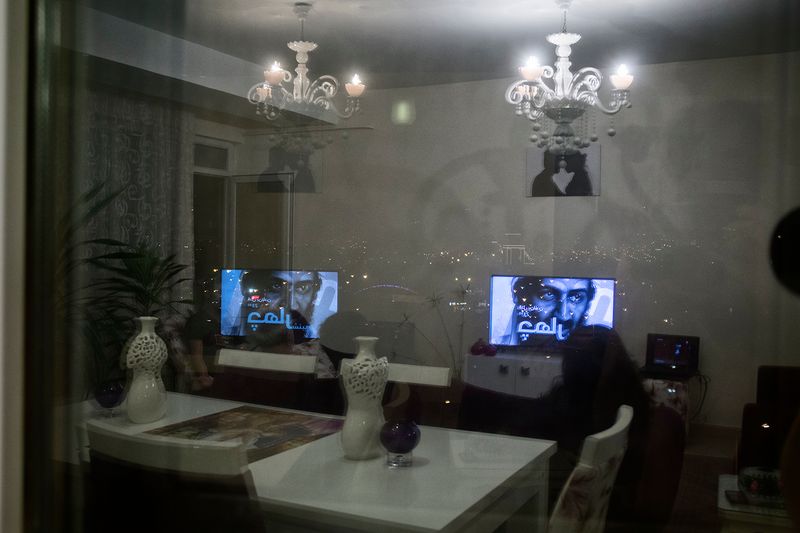 © sima choubdarzadeh - Some people are like earthquake.