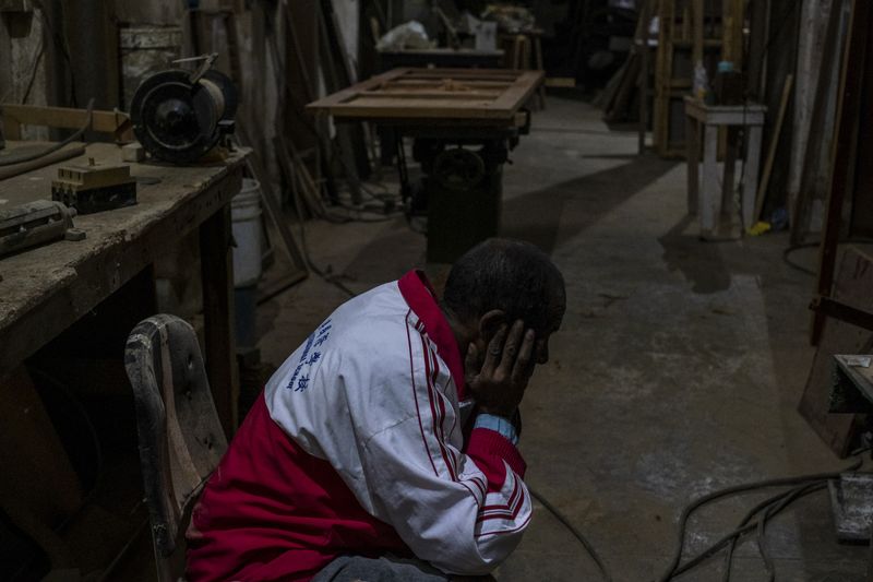 © Bego Amare - Image from the The blue call photography project