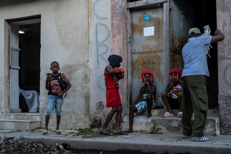 © Bego Amare - Image from the The blue call photography project