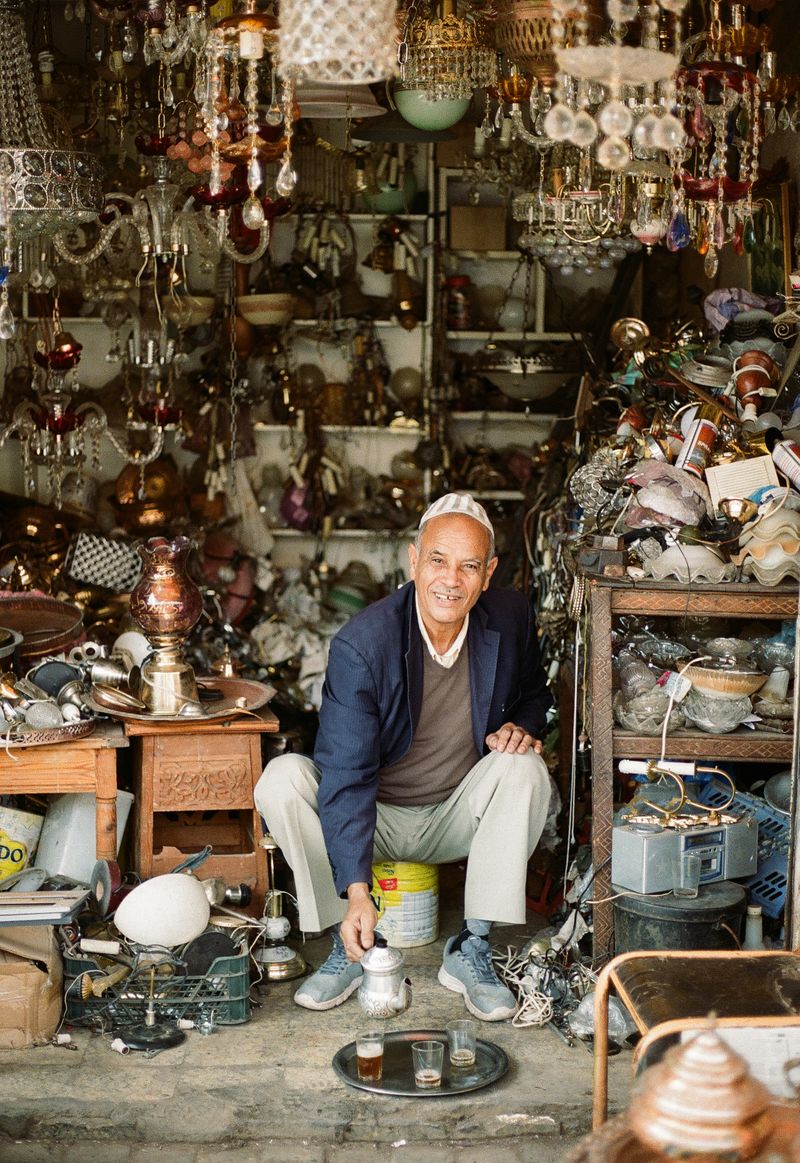 © Annissa Durar - A quick browse at an antique shop turned into an hour-long conversation over mint tea