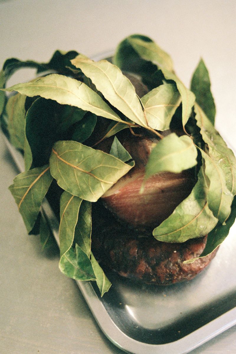 © Raquel Gandra - Image from the Familiar Outsider photography project